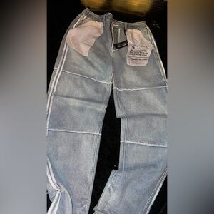 NEW! Maniere de voir inside out mom jeans